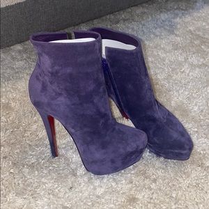 Purple suede loud boots